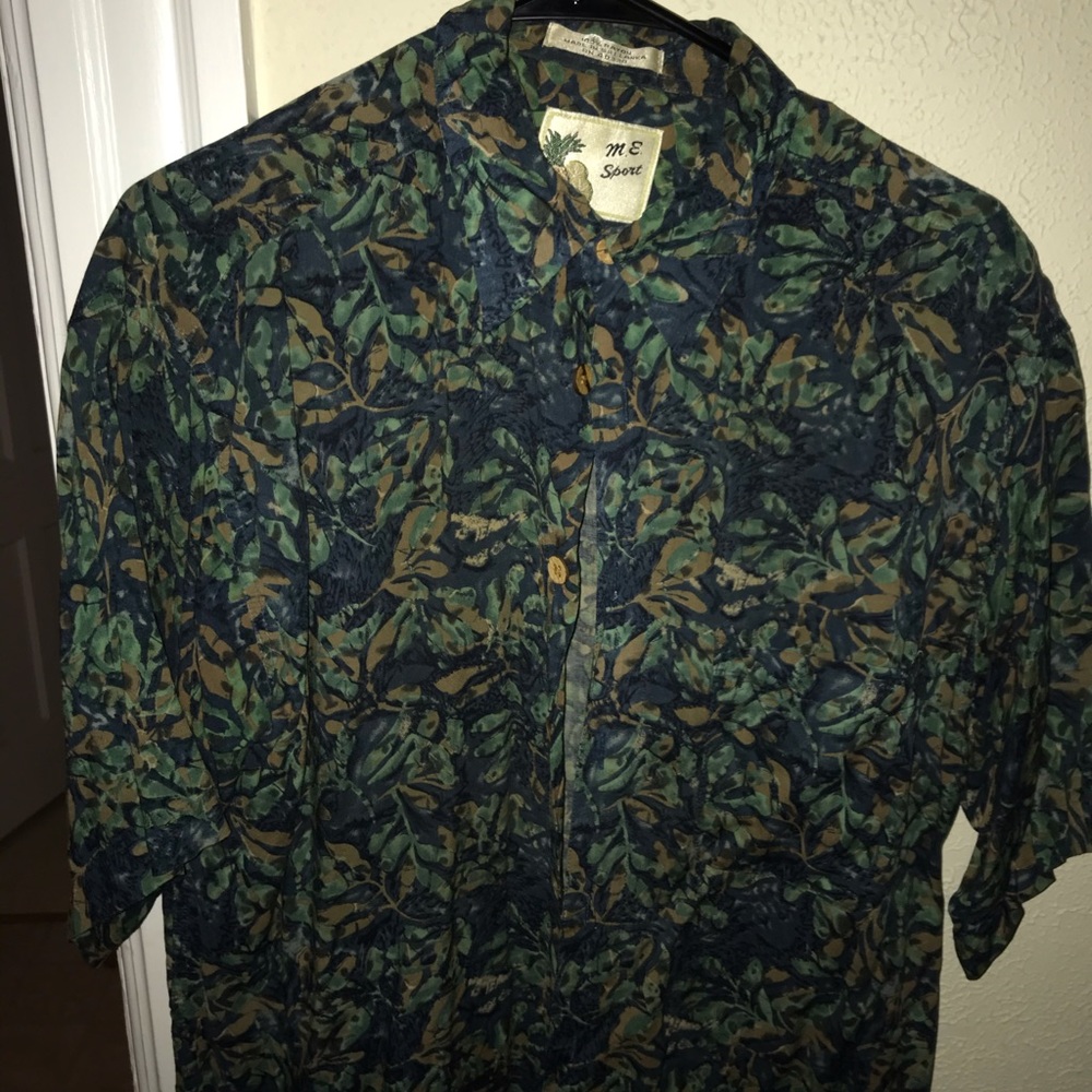 Vintage Hawaiian short sleeve shirt